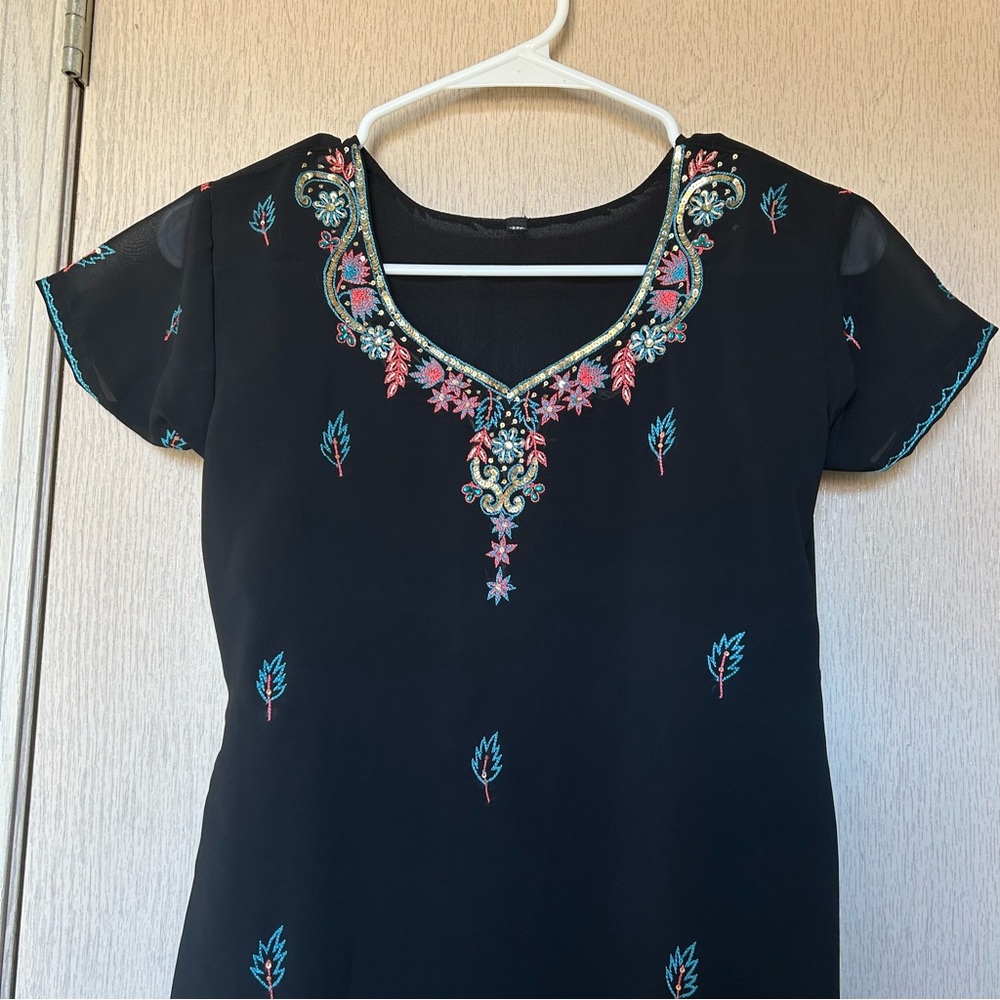 Kurta Top with Matching Dupatta - Ethnic Indian Wear - Size Girls’s 10/12 - Picture 4 of 5